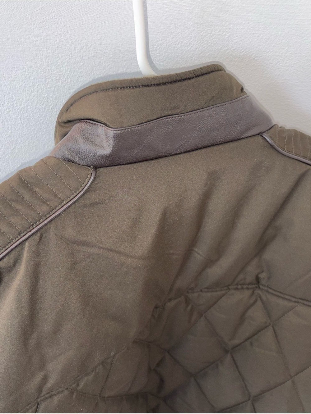 Johnston & Murphy Quilted Field Jacket | Size
Large | AMAZING Condition - Picture 6 of 8